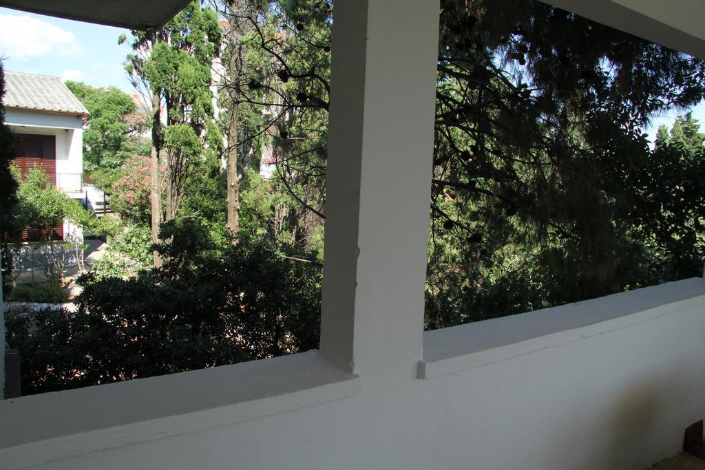 Novalja Guesthouse Economy Rooms Exteriör bild